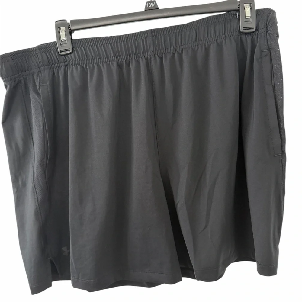 Under Armour UA Tech Vent 6in Shorts Men’s  2XL NWT